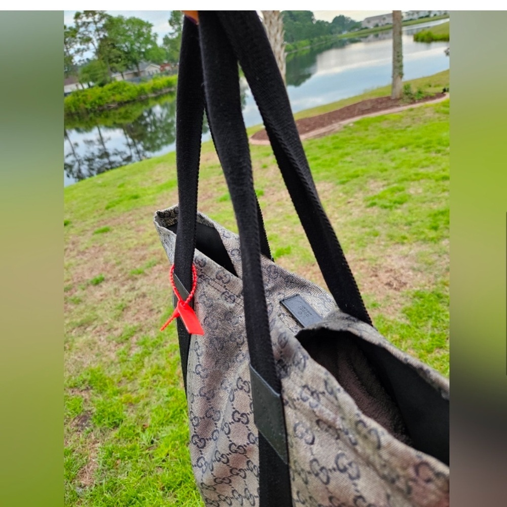 ⭐️Gucci Monogram Medium Web Handle Vertical Tote Bag - Picture 3 of 9